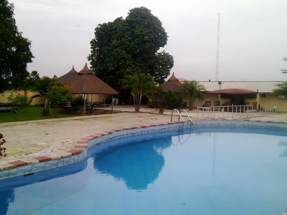 Tiffany Hotel And Towers Imogwu-Agwa Exterior foto
